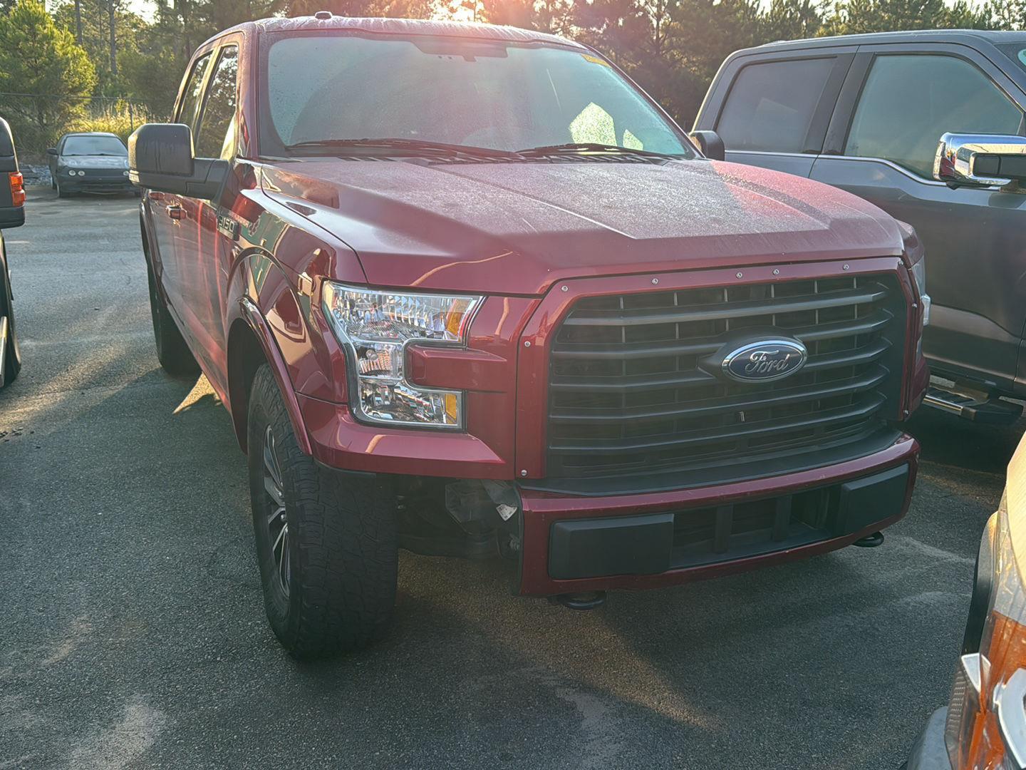 2017 Ford F-150 XLT photo 2
