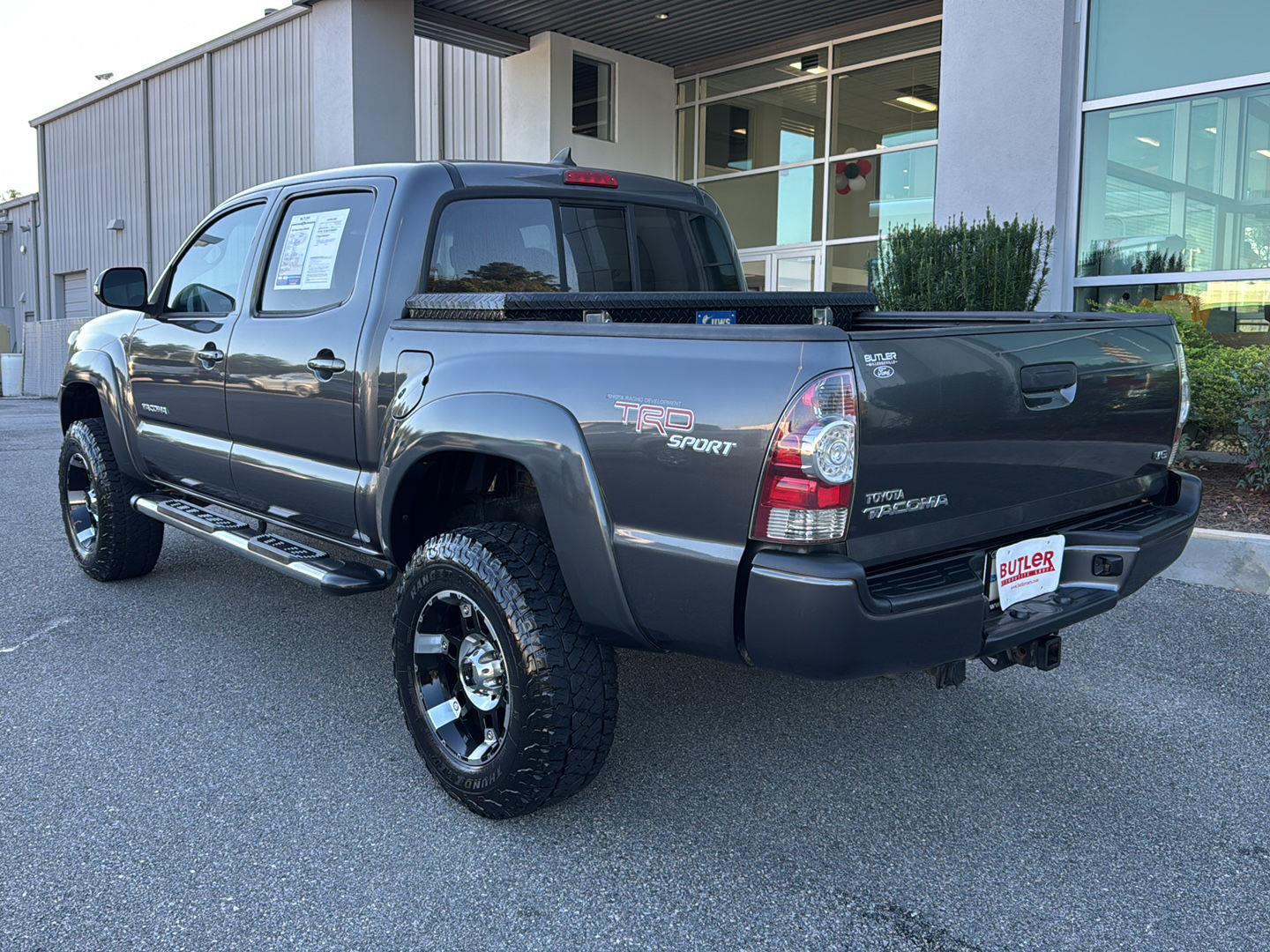 2012 Toyota Tacoma V6 Double Cab 4x4 photo 3
