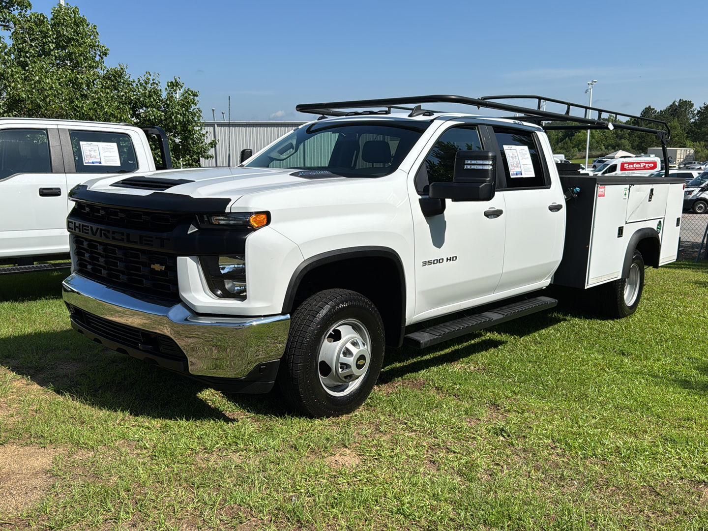 Used 2021 Chevrolet Silverado 3500HD Work Truck with VIN 1GB4YSEY3MF209745 for sale in Milledgeville, GA