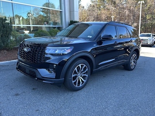 2025 Ford Explorer ST-Line SUV