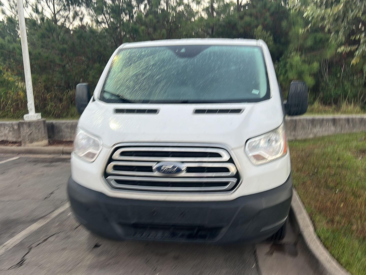 2019 Ford Transit Passenger XLT photo 2