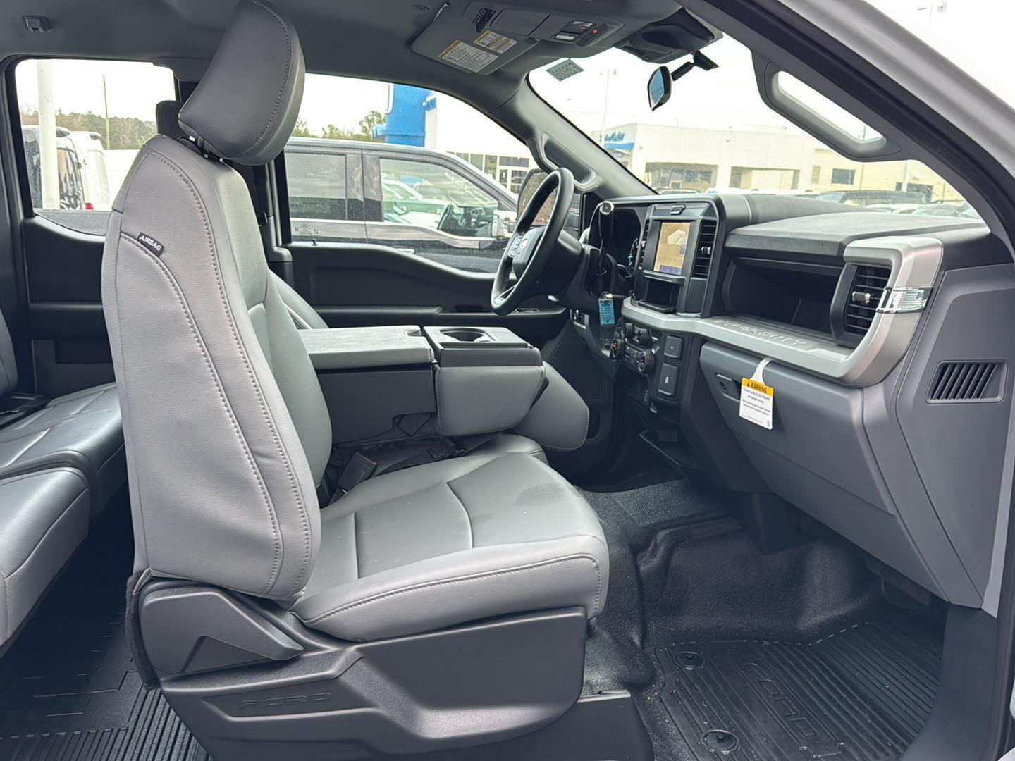2026 Ford F-250 Super Duty XL - Photo 14