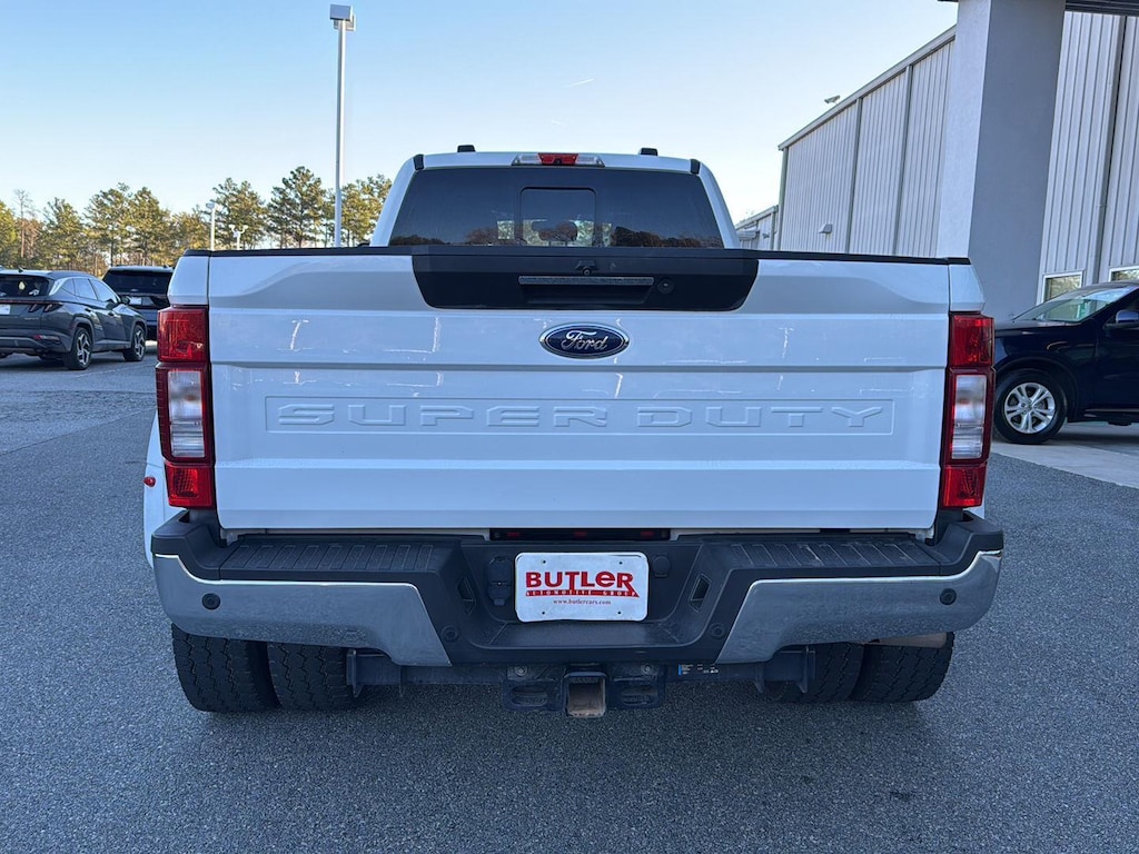 2022 Ford F-450 Lariat photo 4