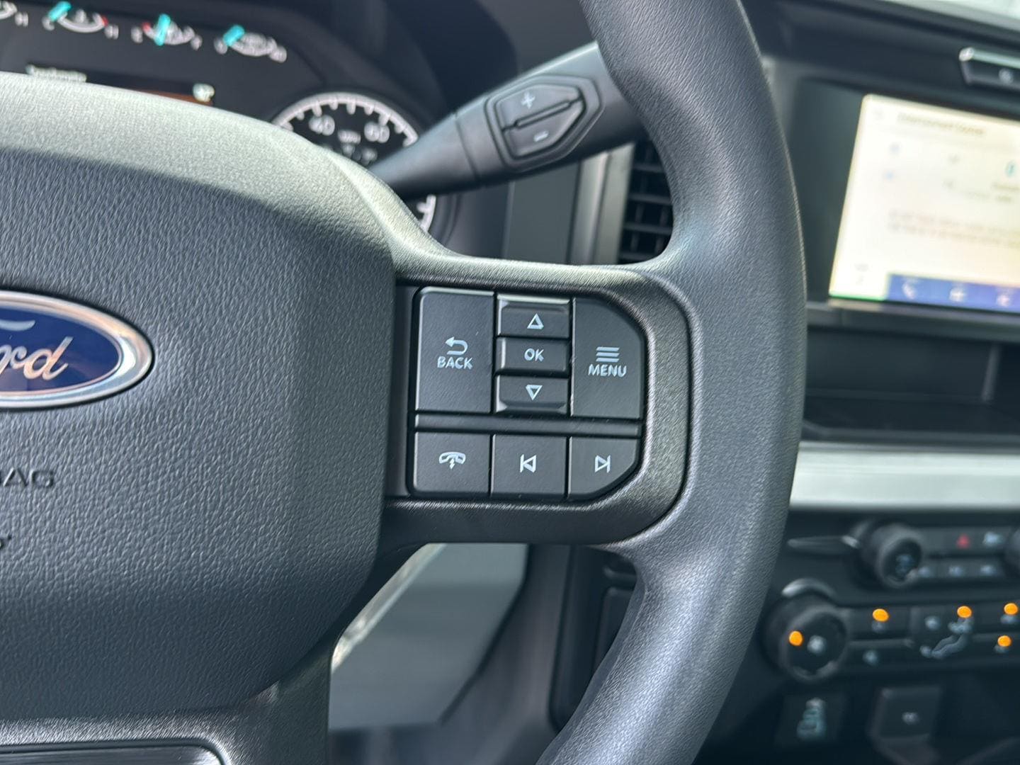 2026 Ford F-350 Super Duty XL - Photo 23