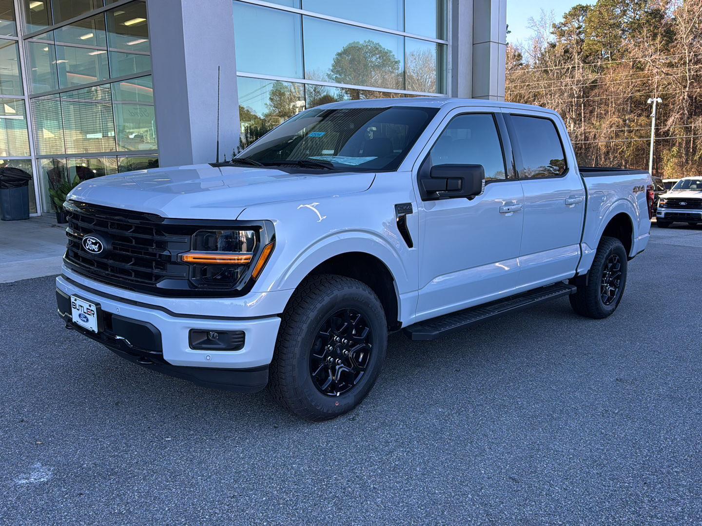 2025 Ford F-150 XLT's photo