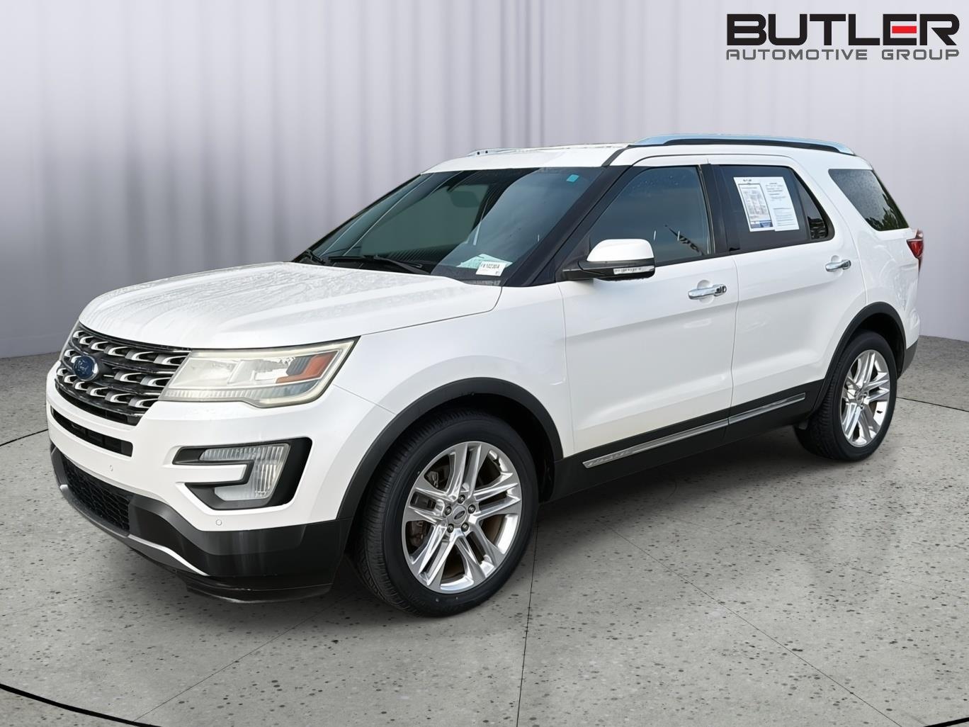 2017 Ford Explorer Limited FWD's photo
