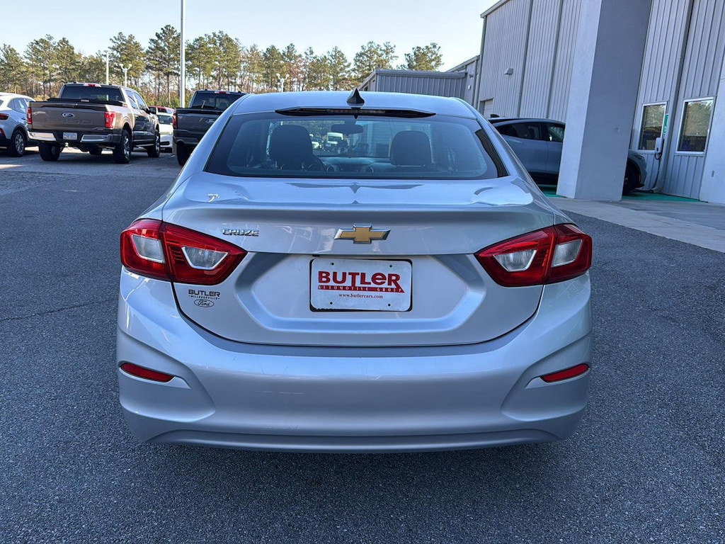 Used 2017 Chevrolet Cruze LS Auto Sedan