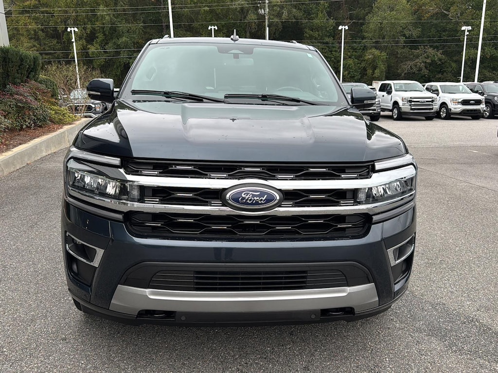 2023 Ford Expedition Limited photo 4