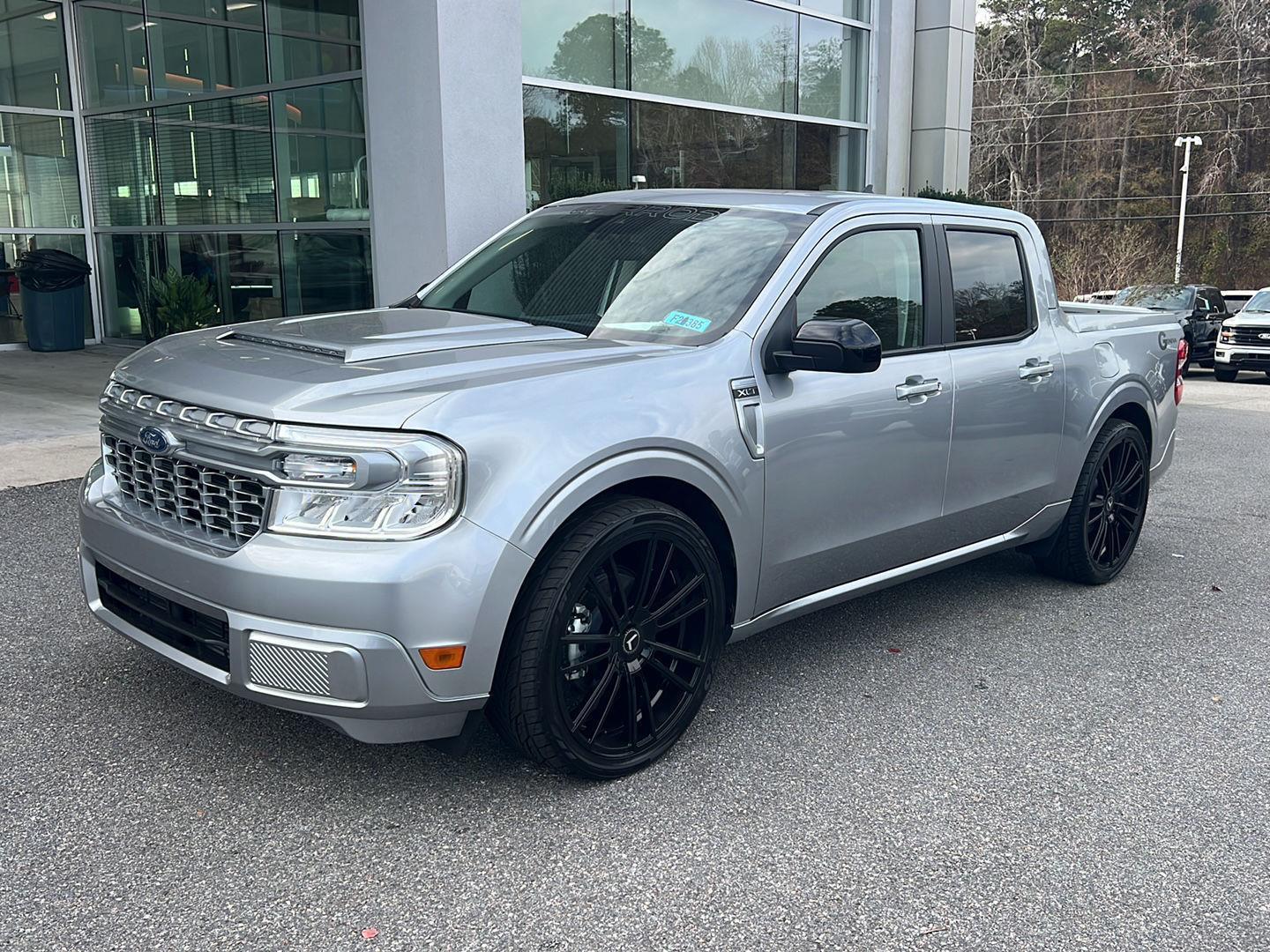 2024 Ford Maverick XLT's photo