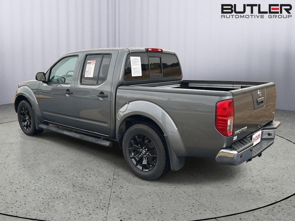 Used 2020 Nissan Frontier SV Truck Crew Cab