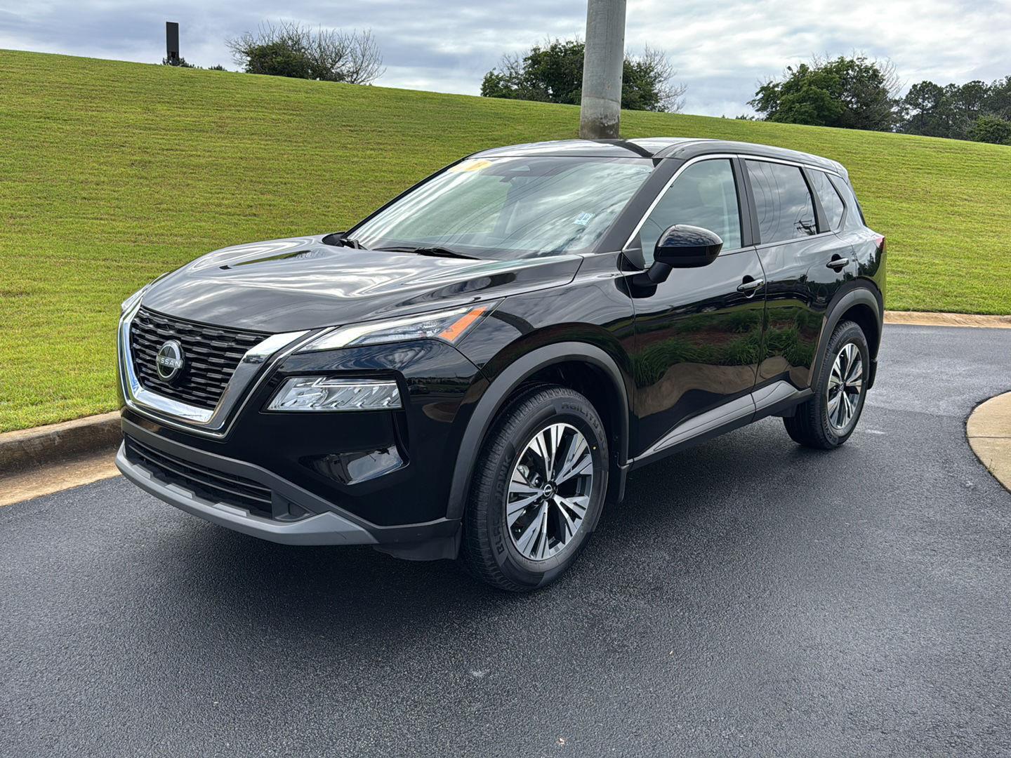 Used 2023 Nissan Rogue SV with VIN 5N1BT3BA4PC858728 for sale in Macon, GA