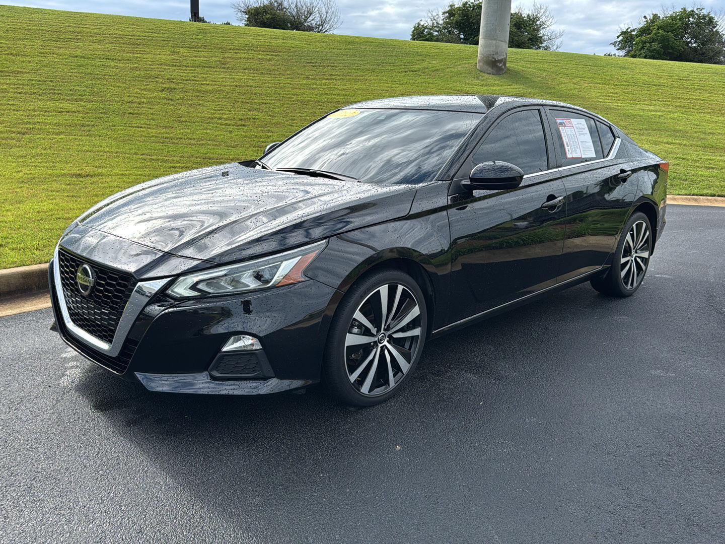 Used 2022 Nissan Altima SR with VIN 1N4BL4CW5NN368309 for sale in Macon, GA