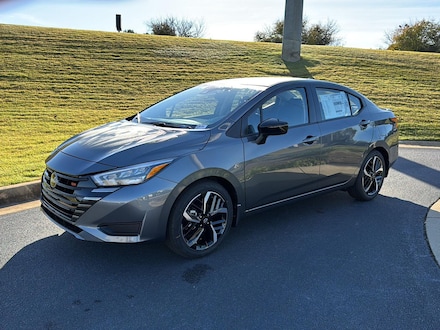 2025 Nissan Versa 1.6 SR Sedan