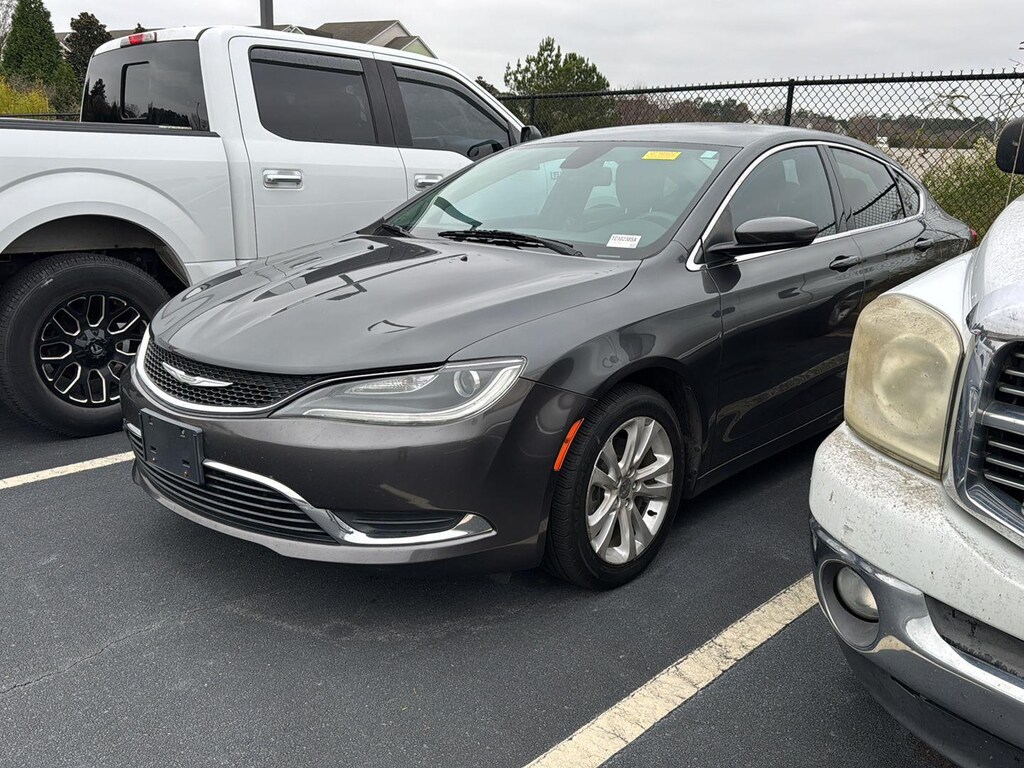 Used 2016 Chrysler 200 Limited Sedan