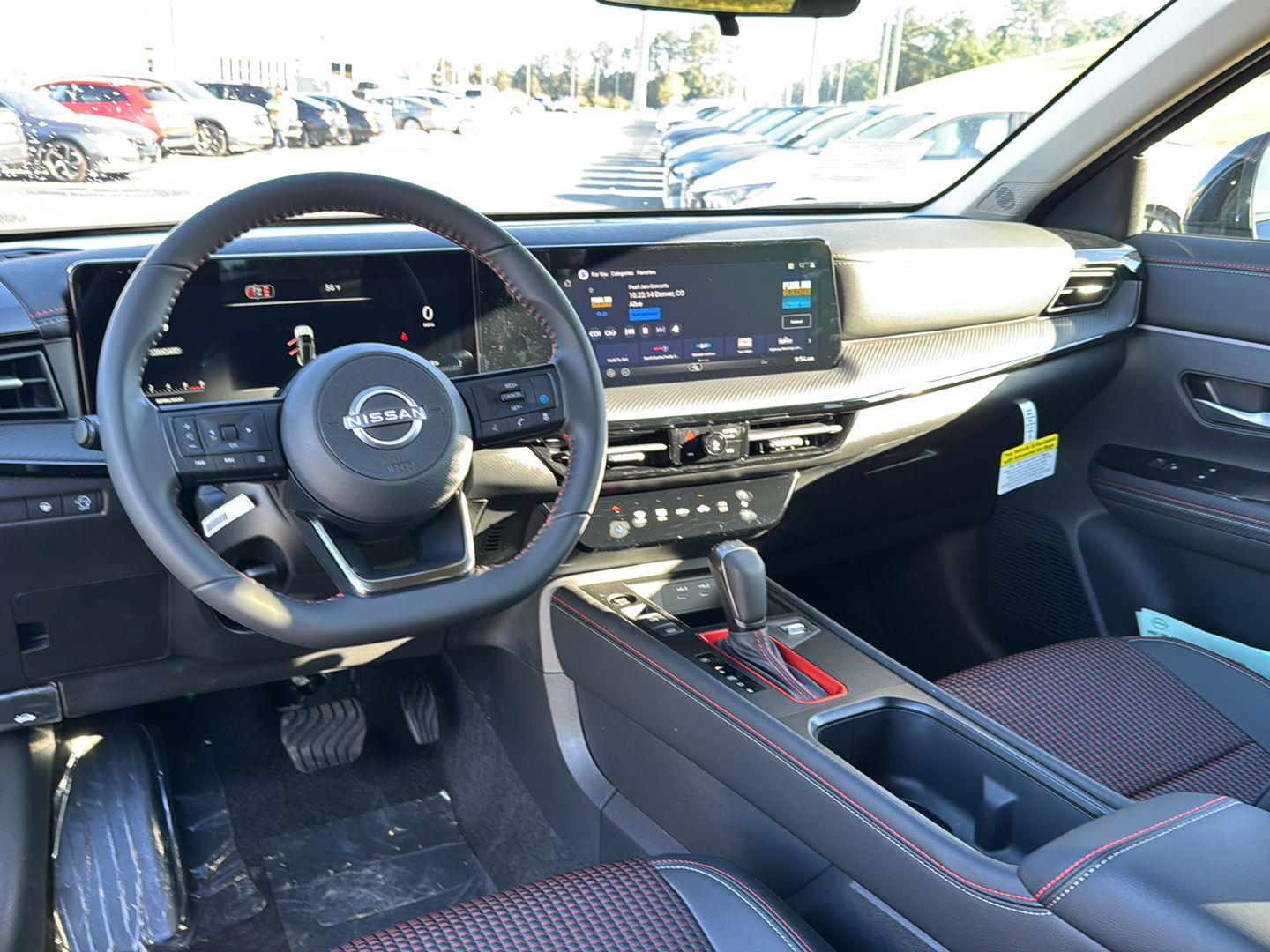 2026 Nissan KICKS SR - Photo 16