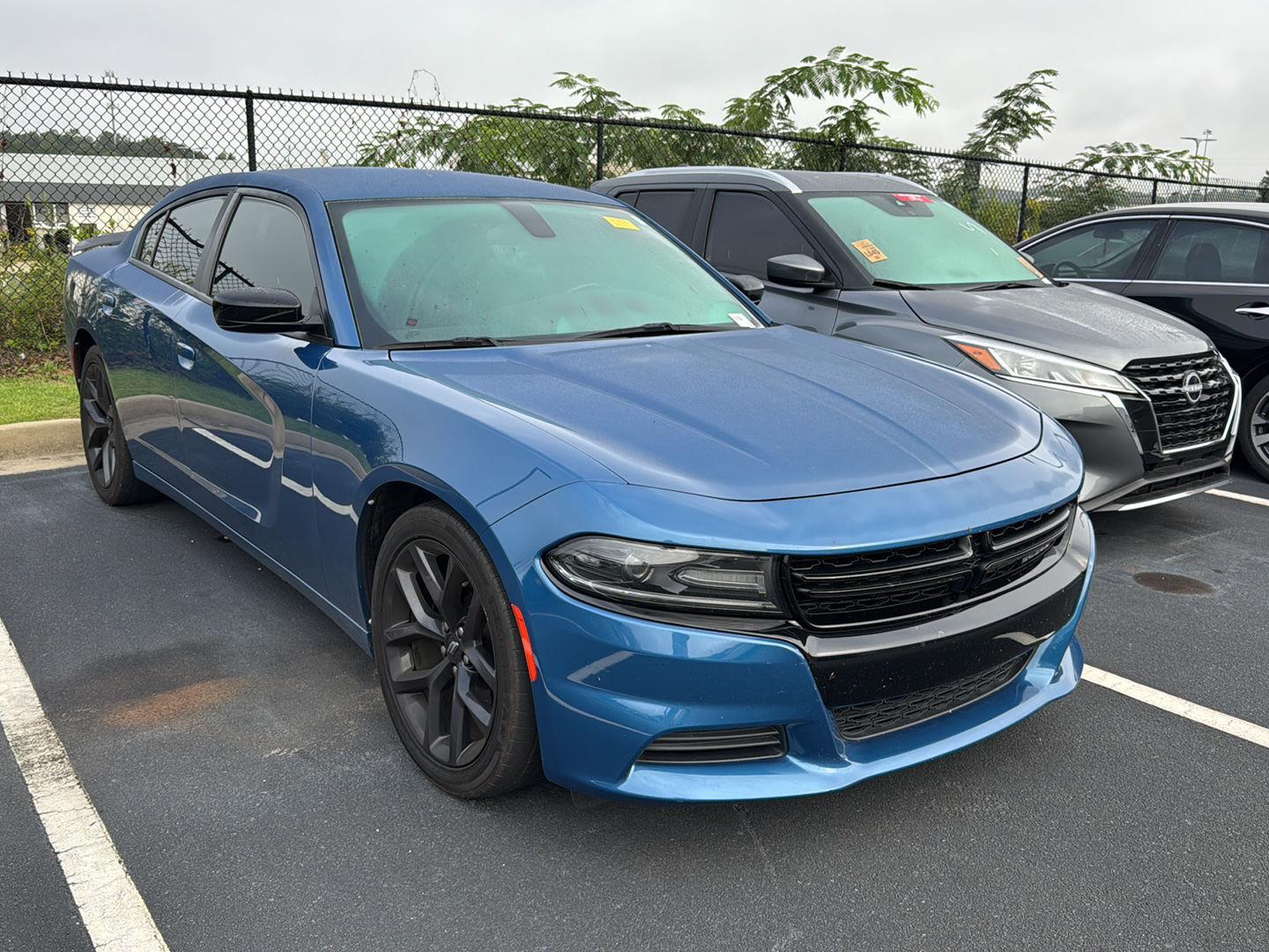 2020 Dodge Charger SXT photo 4