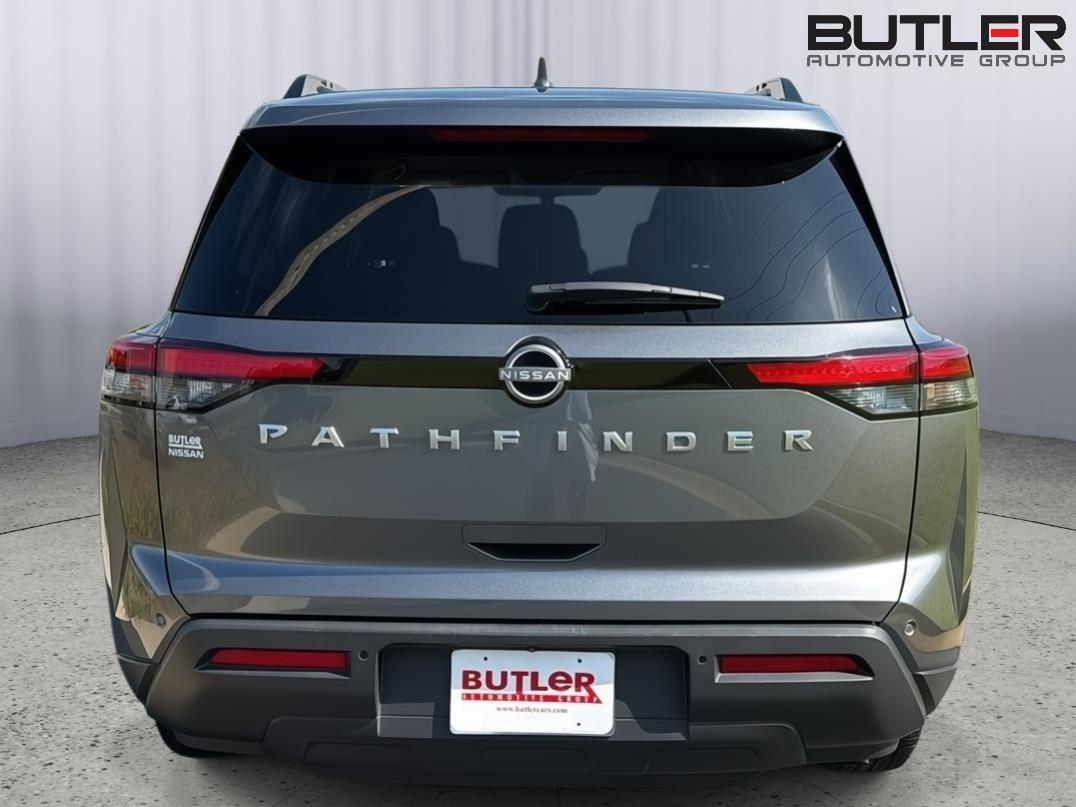 2025 Nissan Pathfinder SV - Photo 5
