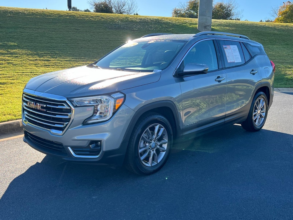 Used 2023 GMC Terrain SLT SUV
