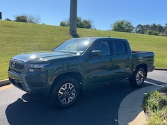2026 Nissan Frontier SV Truck Crew Cab