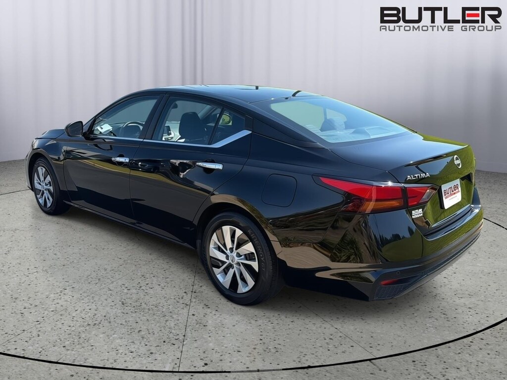 Used 2024 Nissan Altima 2.5 S Sedan