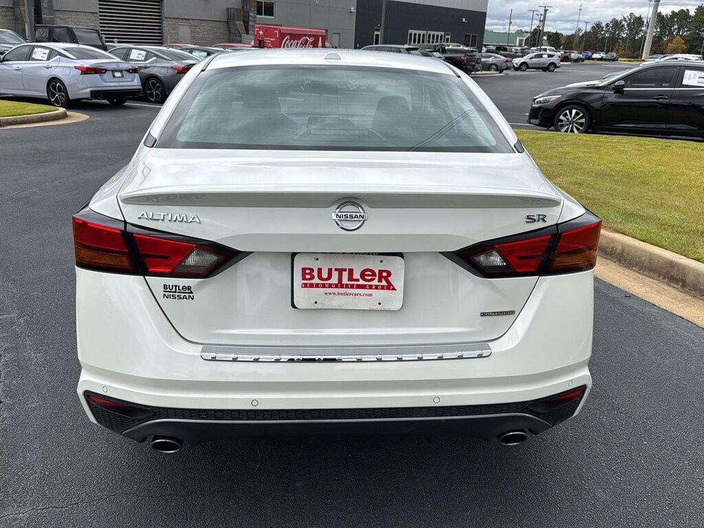 Used 2022 Nissan Altima 2.0 SR Sedan