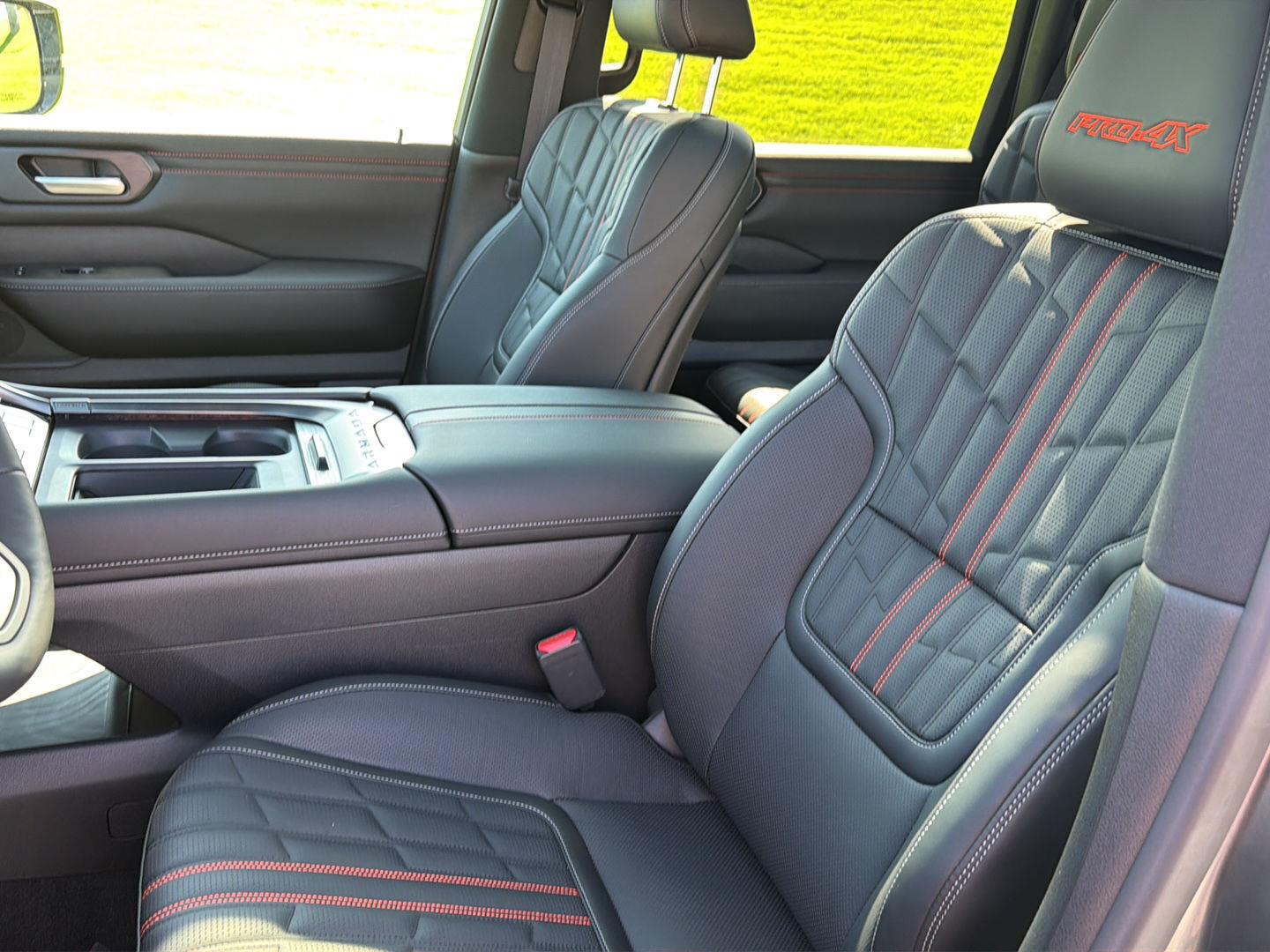 2026 Nissan Armada PRO-4X - Photo 33