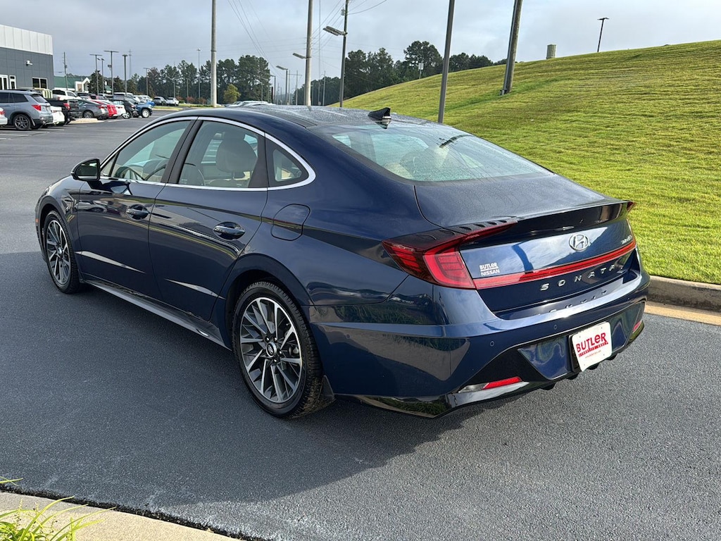 Used 2021 Hyundai Sonata Limited Sedan