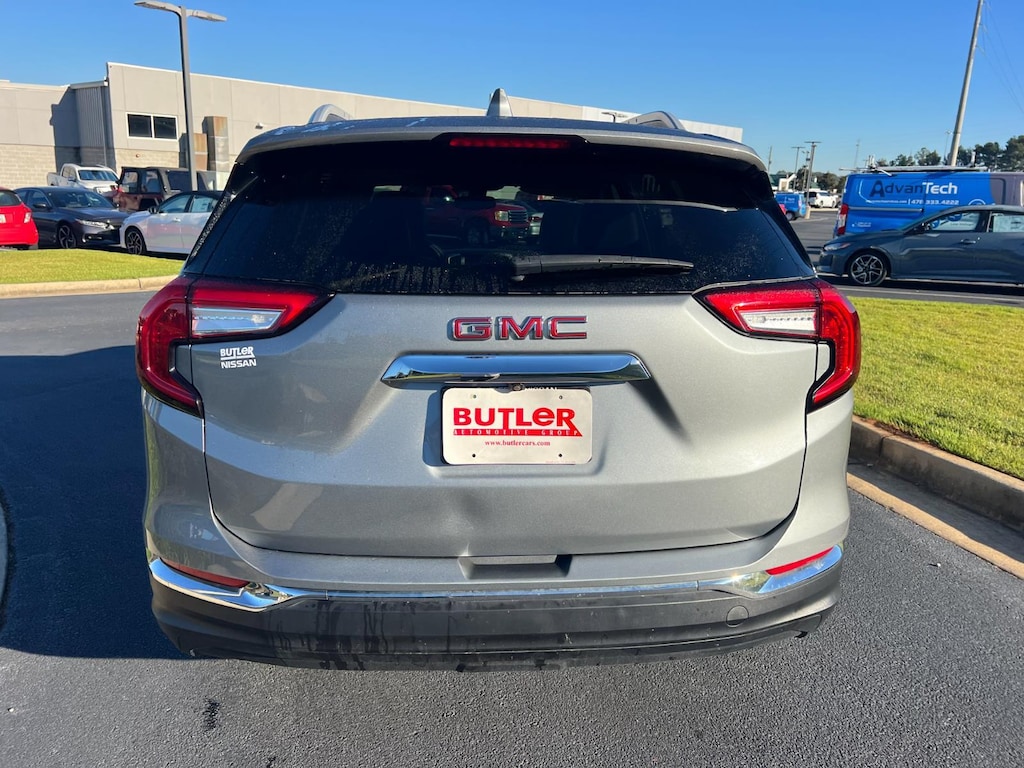 Used 2023 GMC Terrain SLT SUV