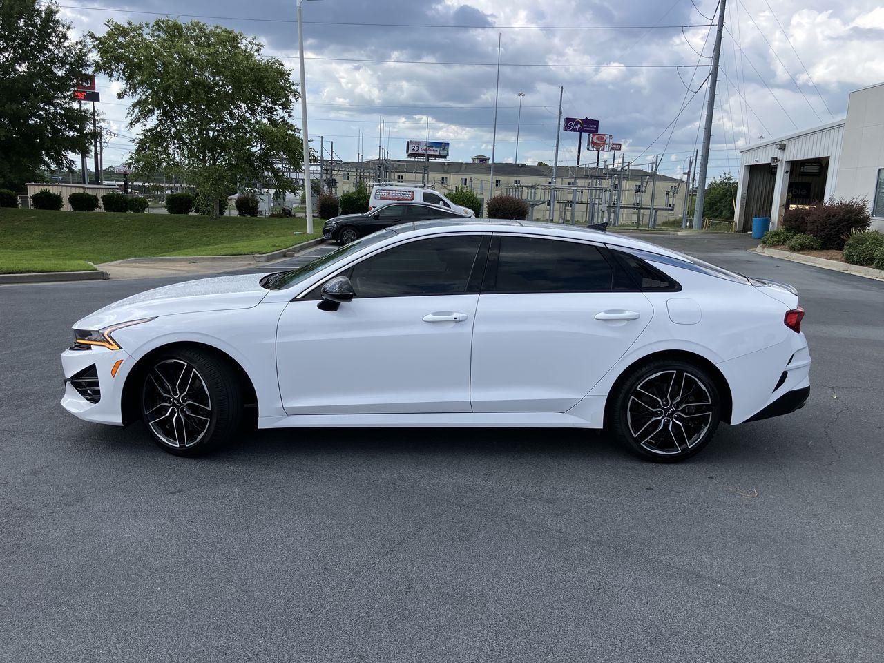 2023 Kia K5 GT photo 2