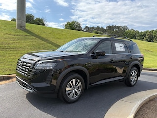 2026 Nissan Pathfinder SL SUV