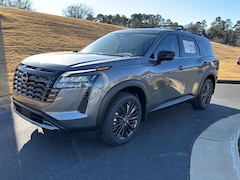 2026 Nissan Pathfinder SL SUV