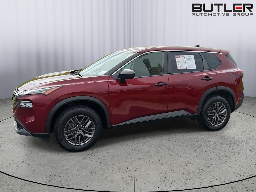 Used 2023 Nissan Rogue S SUV