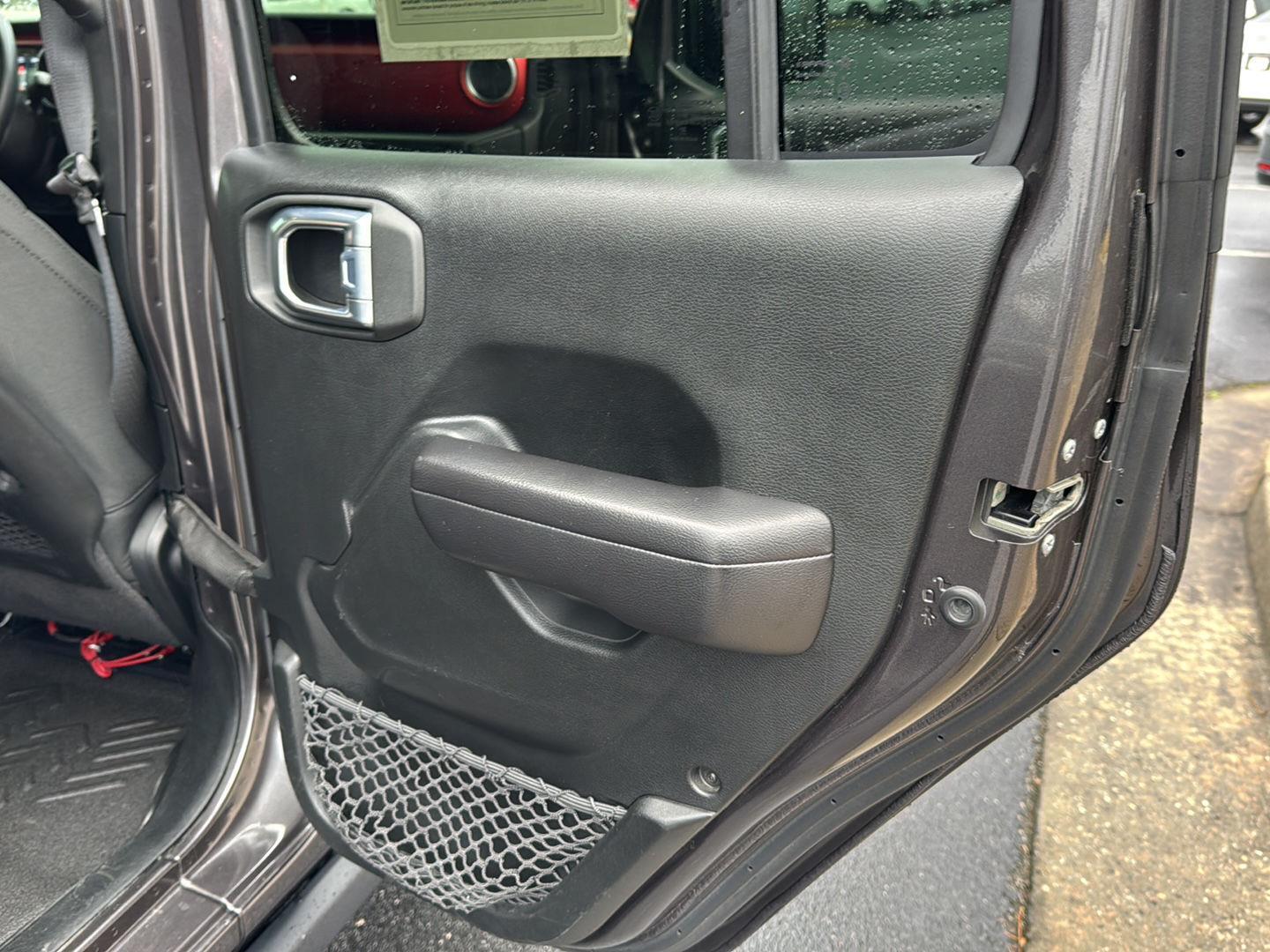 2021 Jeep Wrangler Unlimited Rubicon - Photo 15