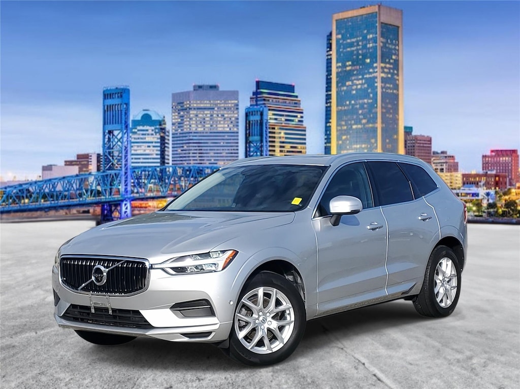 Used 2019 Volvo XC60 T5 Momentum SUV