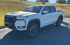2025 Nissan Frontier PRO-4X Truck Crew Cab