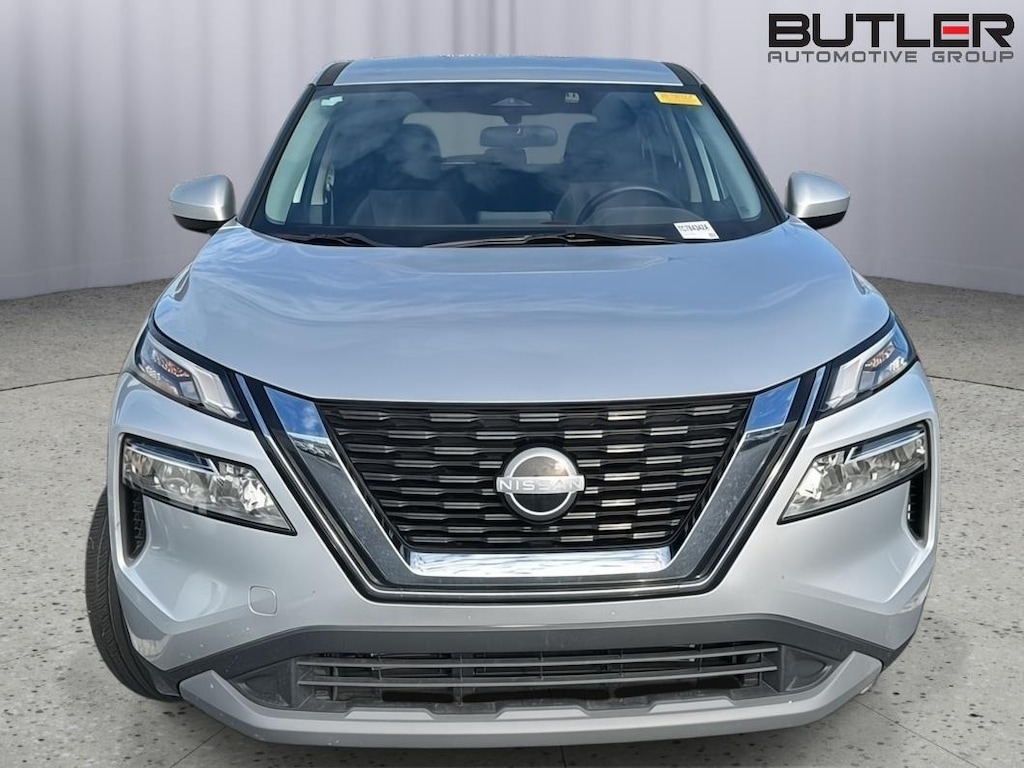 Used 2023 Nissan Rogue SV SUV