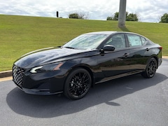 2026 Nissan Altima SR Sedan