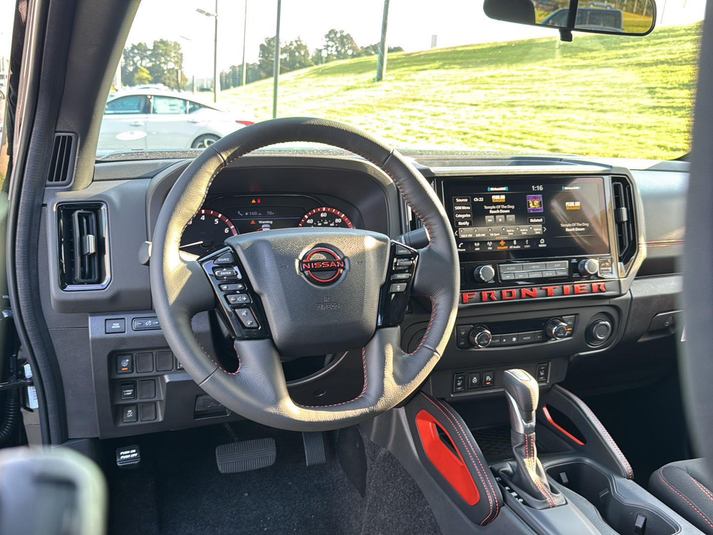 2026 Nissan Frontier PRO-X - Photo 16