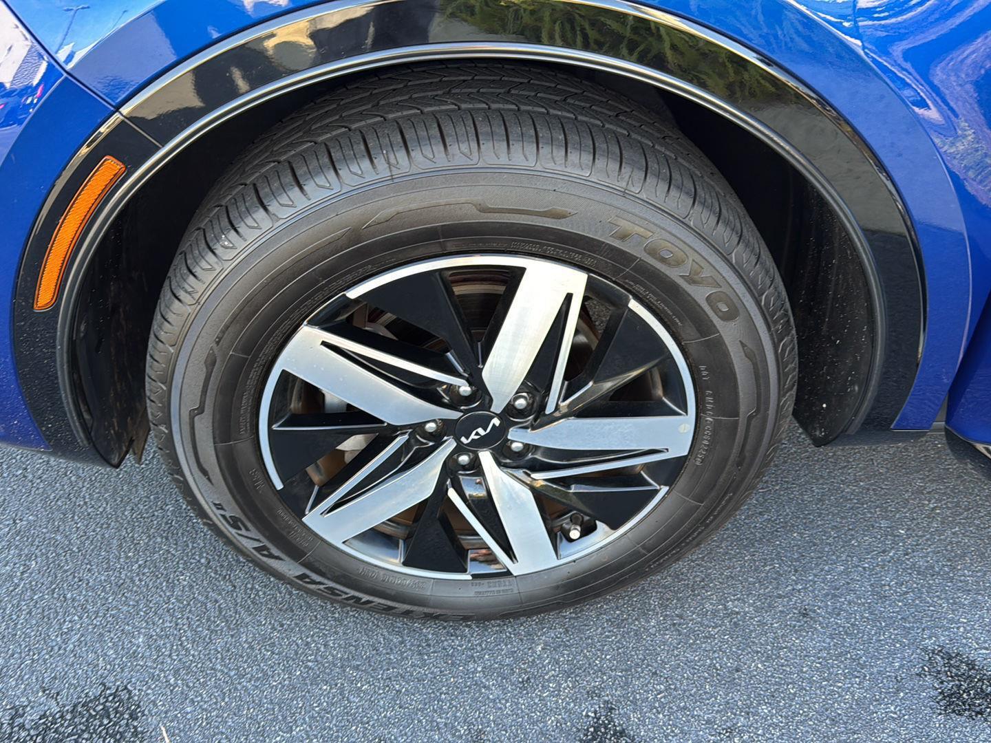 2022 Kia Sorento S - Photo 31