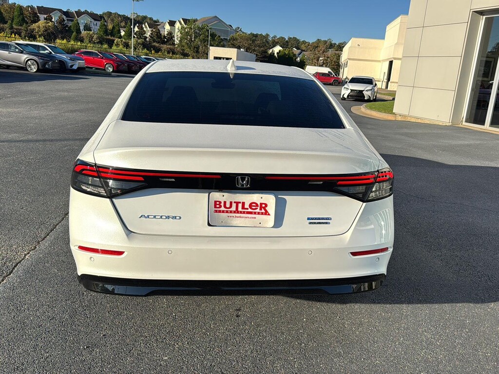 Used 2024 Honda Accord Hybrid Touring Sedan