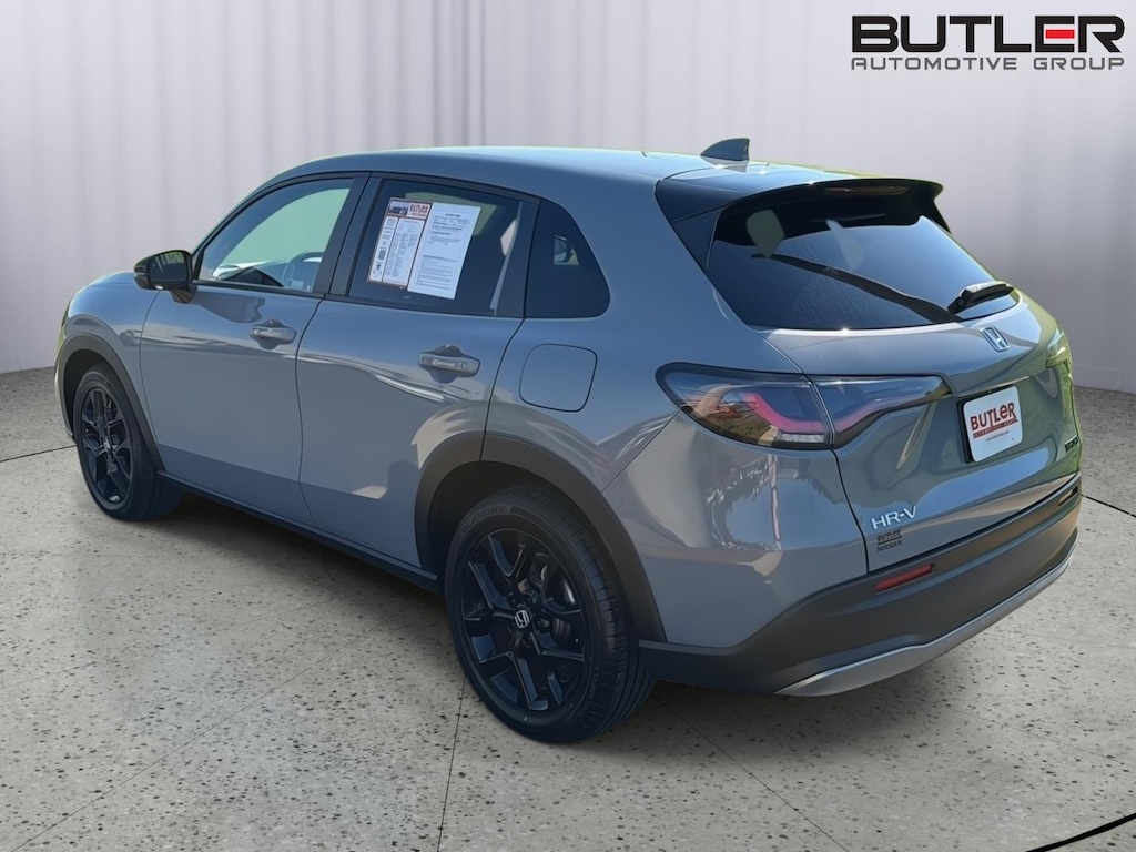Used 2024 Honda HR-V Sport w/BSI SUV