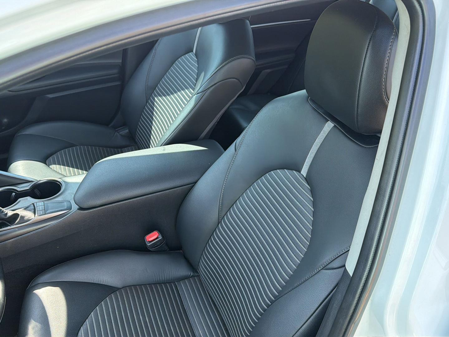 2024 Toyota Camry SE - Photo 28