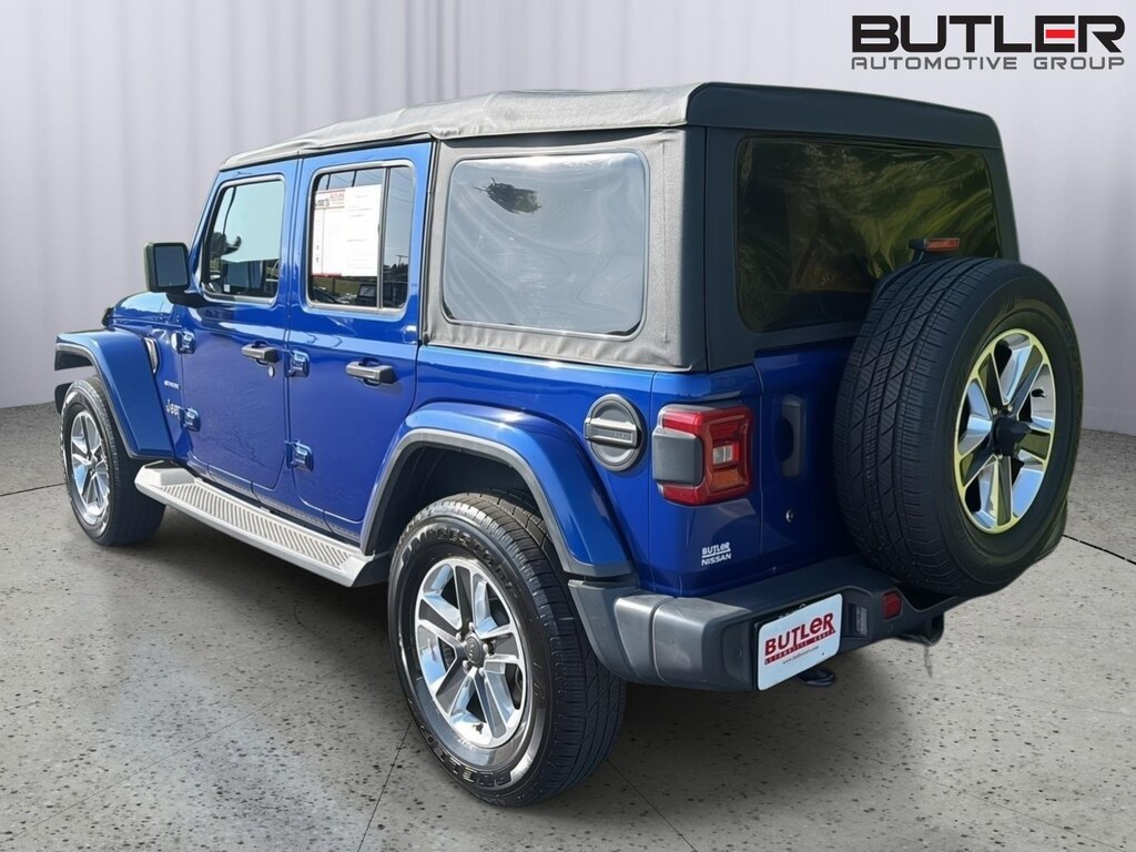 Used 2018 Jeep Wrangler Unlimited Sahara 4x4 SUV