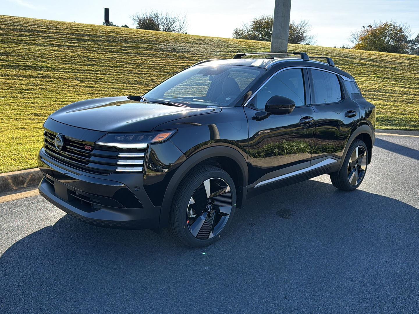 2026 Nissan KICKS SR's photo