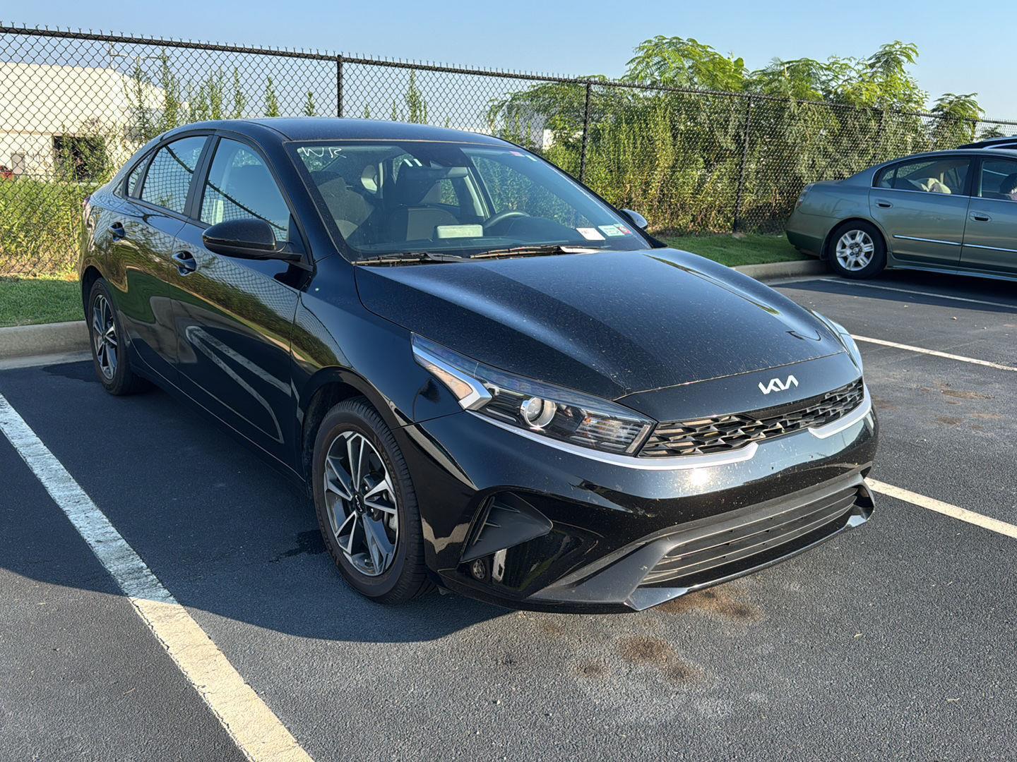 2023 Kia Forte LXS photo 4