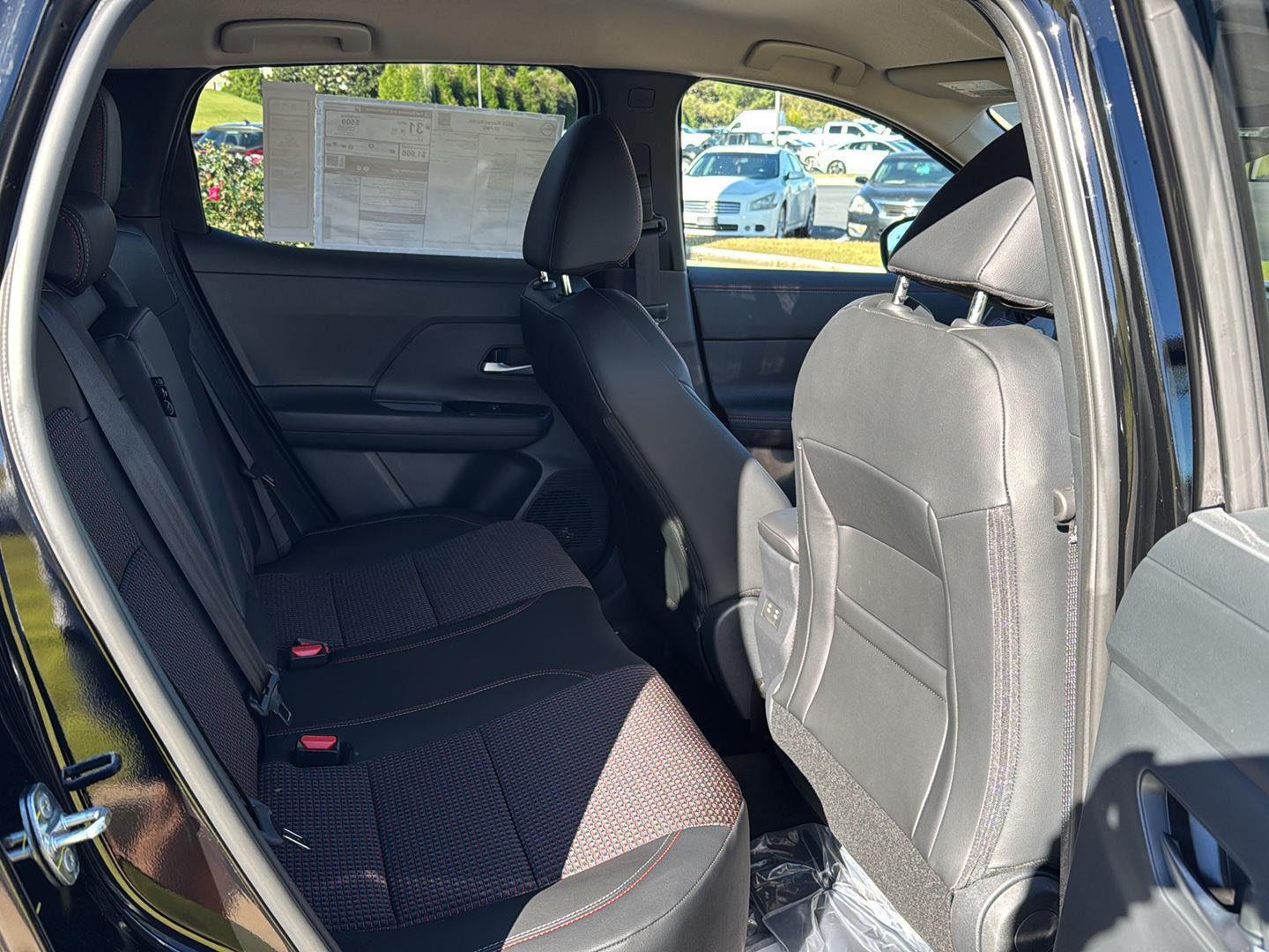 2026 Nissan KICKS SR - Photo 11