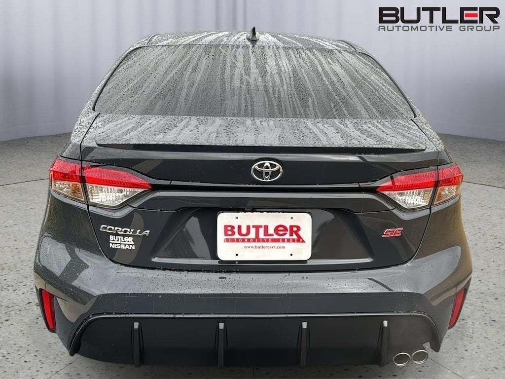 Used 2025 Toyota Corolla SE Sedan