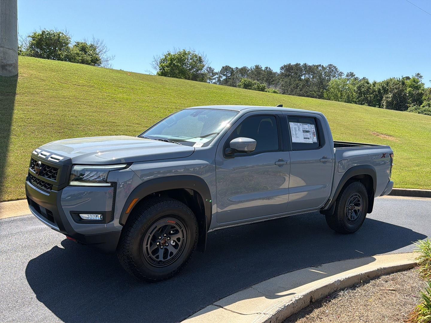 2026 Nissan Frontier