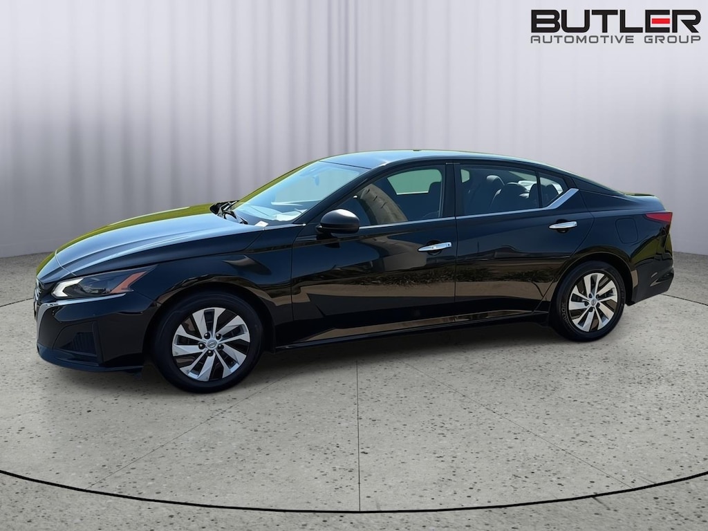 Used 2024 Nissan Altima 2.5 S Sedan