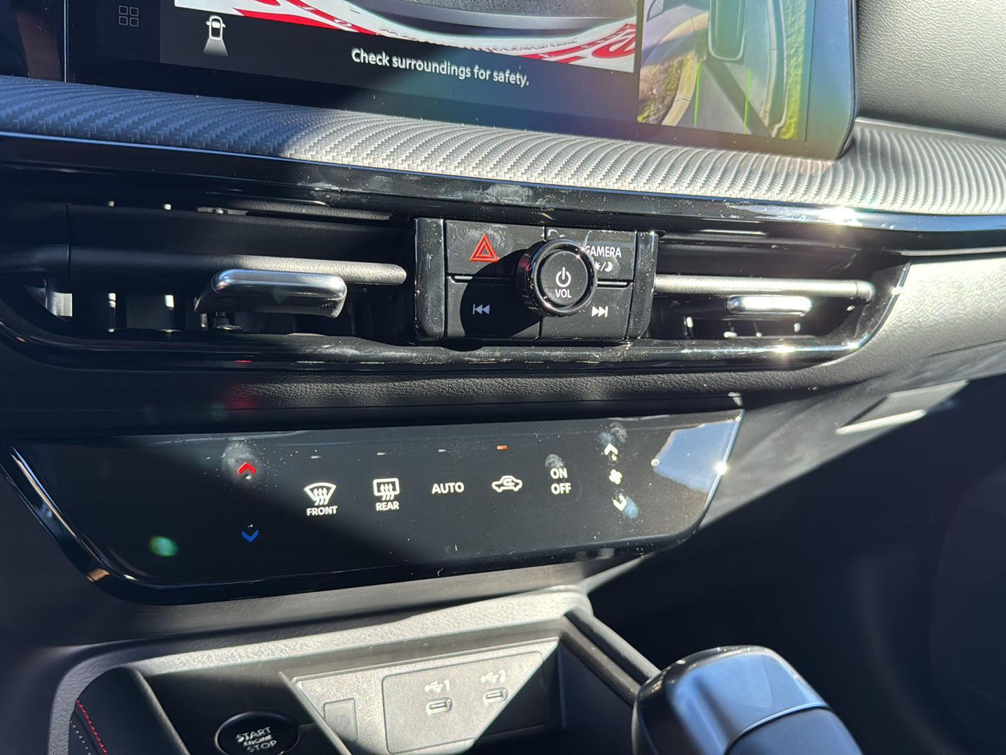 2026 Nissan KICKS SR - Photo 23